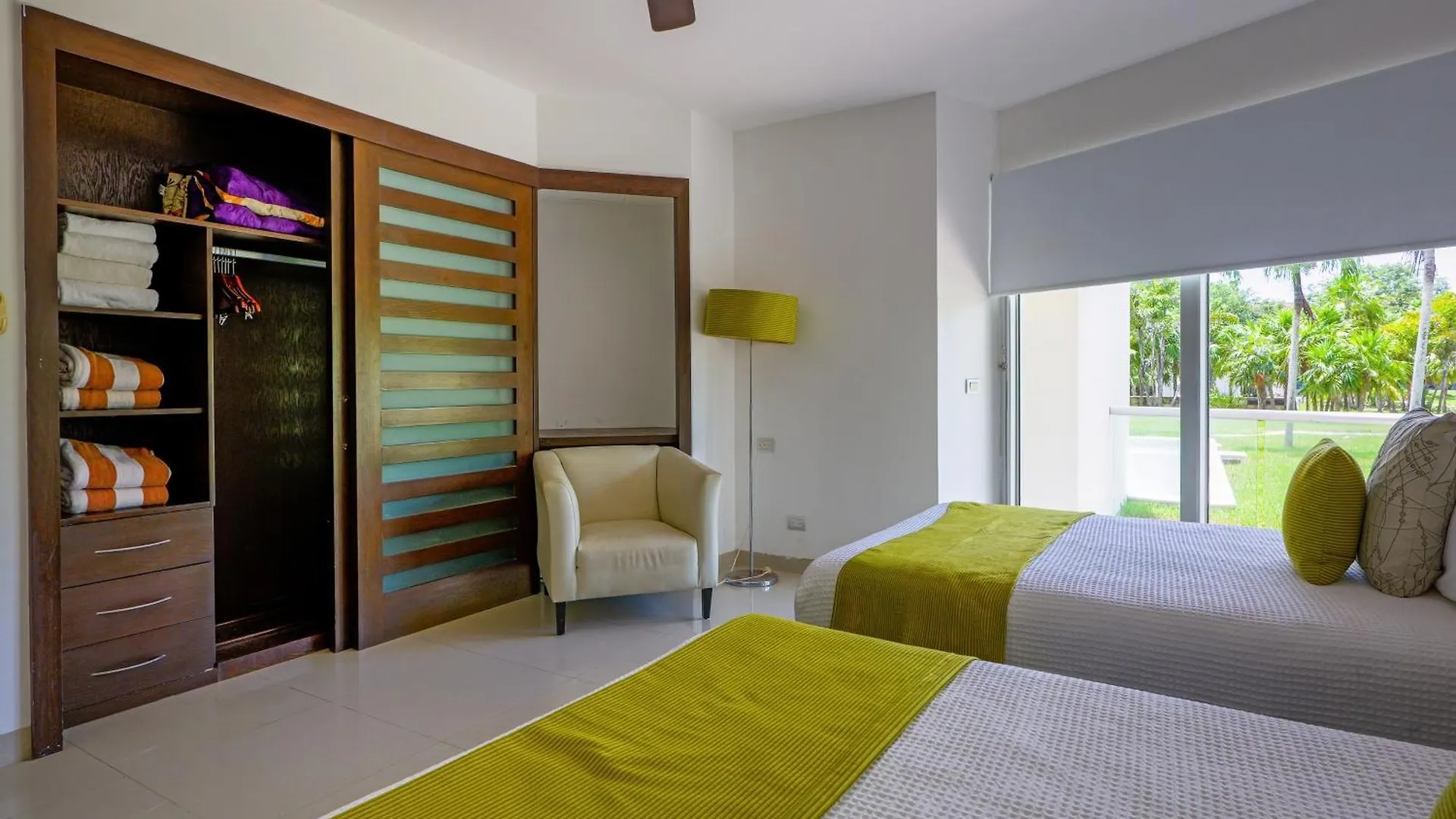 Seaside Serenity Retreat At Mareazul Norte - 2 Bedroom Playa del Carmen
