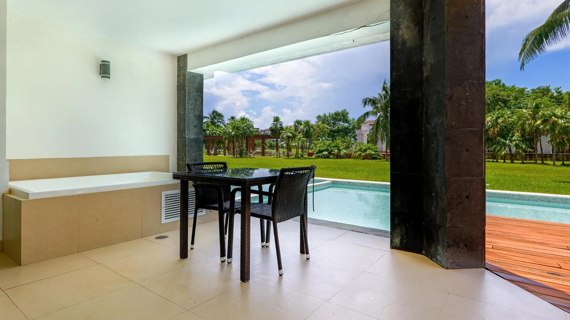 Apartment Seaside Serenity Retreat At Mareazul Norte - 2 Bedroom Playa del Carmen Mexiko